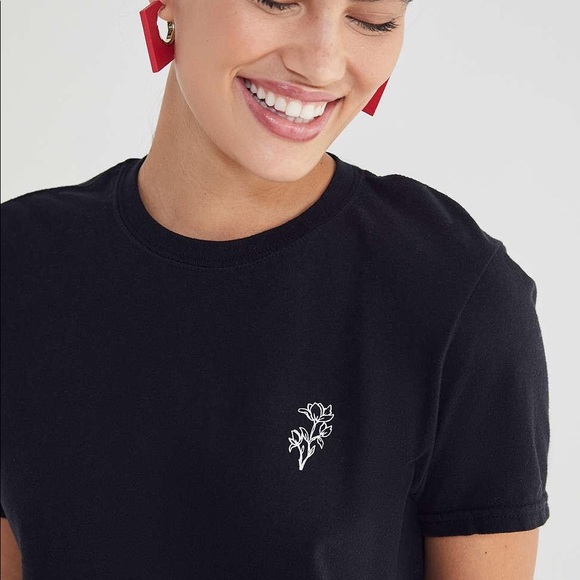 Urban Outfitters tee size S - Picture 5 of 5